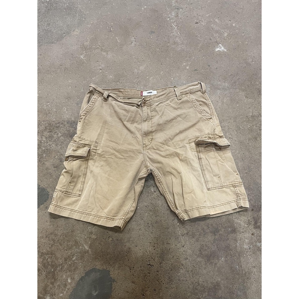 Levis Cargo Shorts Mens 42 Beige Khaki Canvas Utility Pockets Zip Fly Casual